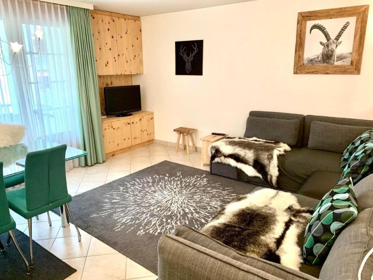 Ferienwohnung Gian, Zentral Mit Garagenstellplatz Davos Exterior photo